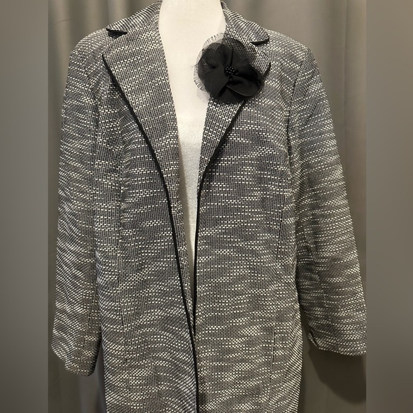 Worthington Black and White Textured Blazer - Picture 6 of 11